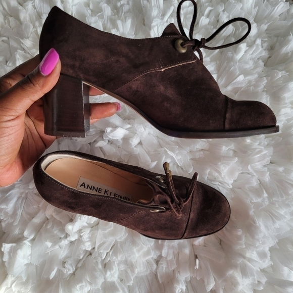 anne klein II Shoes - Anne Klein II Vintage Darl Academia Booties Suede Leather Brown Lace Up Booties